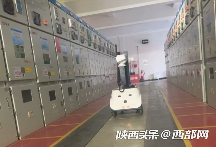 正在上傳... 03fc2380f3afe7b44f1fdd42a19052fc.png