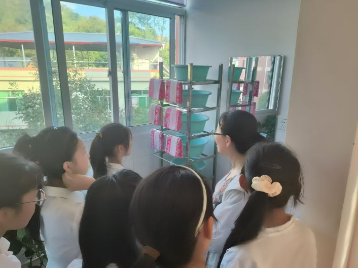 202409111527131762.jpg 觀摩女舍內(nèi)務(wù)整理.jpg