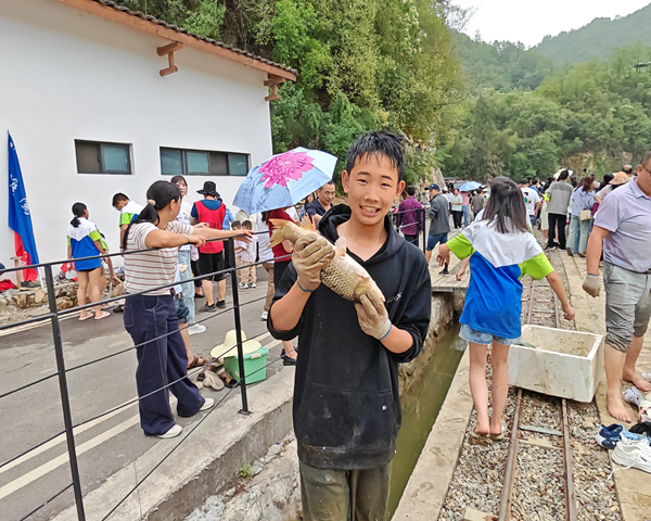 202505191722262185.jpg 3.jpg